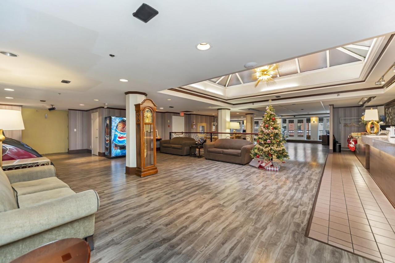 The Bedford Regency Hotel Вікторія Екстер'єр фото