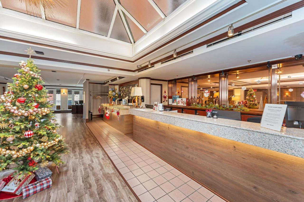 The Bedford Regency Hotel Вікторія Екстер'єр фото