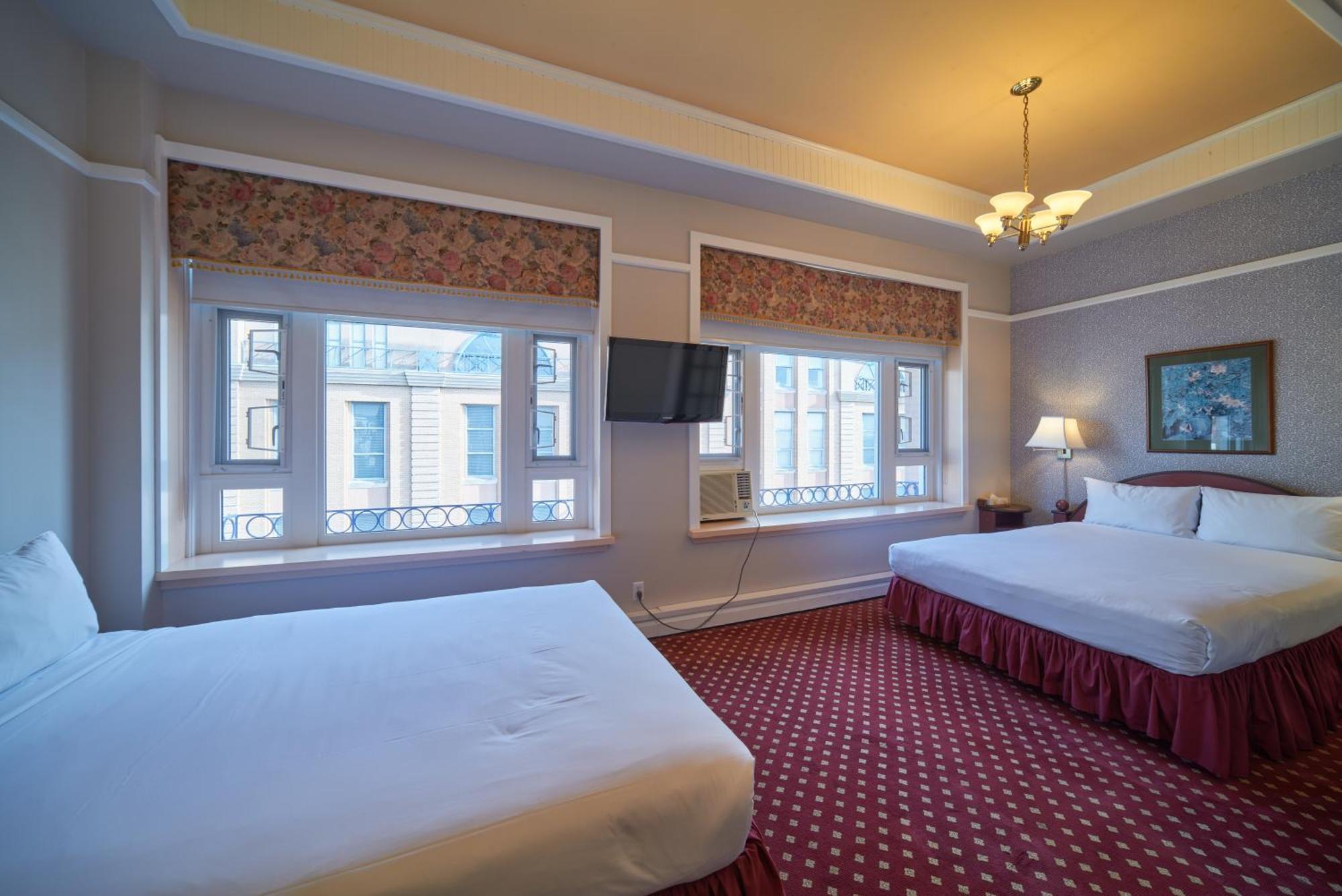 The Bedford Regency Hotel Вікторія Екстер'єр фото