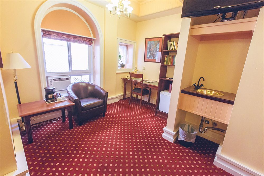 The Bedford Regency Hotel Вікторія Екстер'єр фото