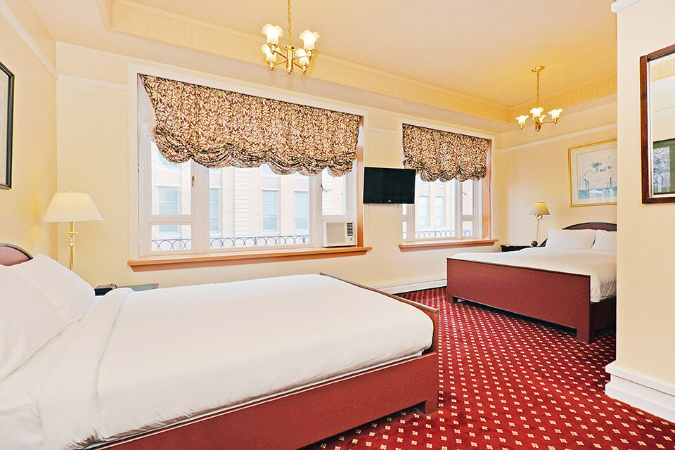 The Bedford Regency Hotel Вікторія Екстер'єр фото
